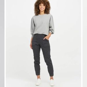 Spanx twill cargo jogger